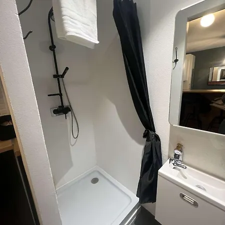 In Hyper-centre Apartament *