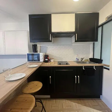 Apartman In Hyper-centre *